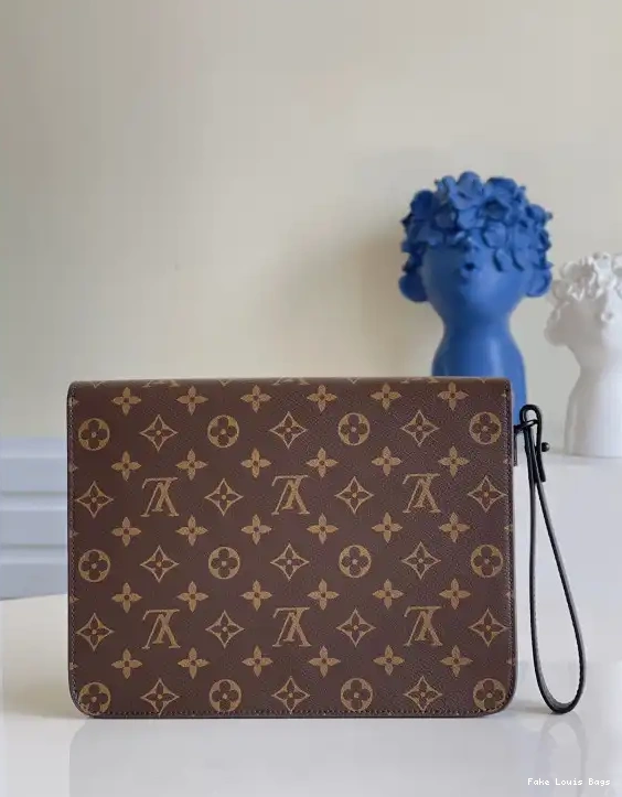 Cheap LOCK S VUITTON LOUIS POUCH A4 0501